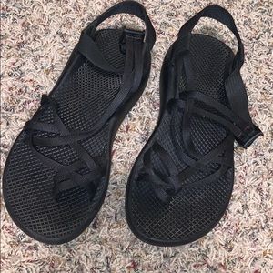 Black chacos size 10 women
